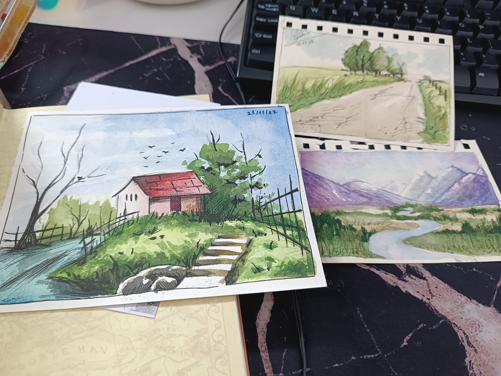 Hand Drawing & Idea Sketches
